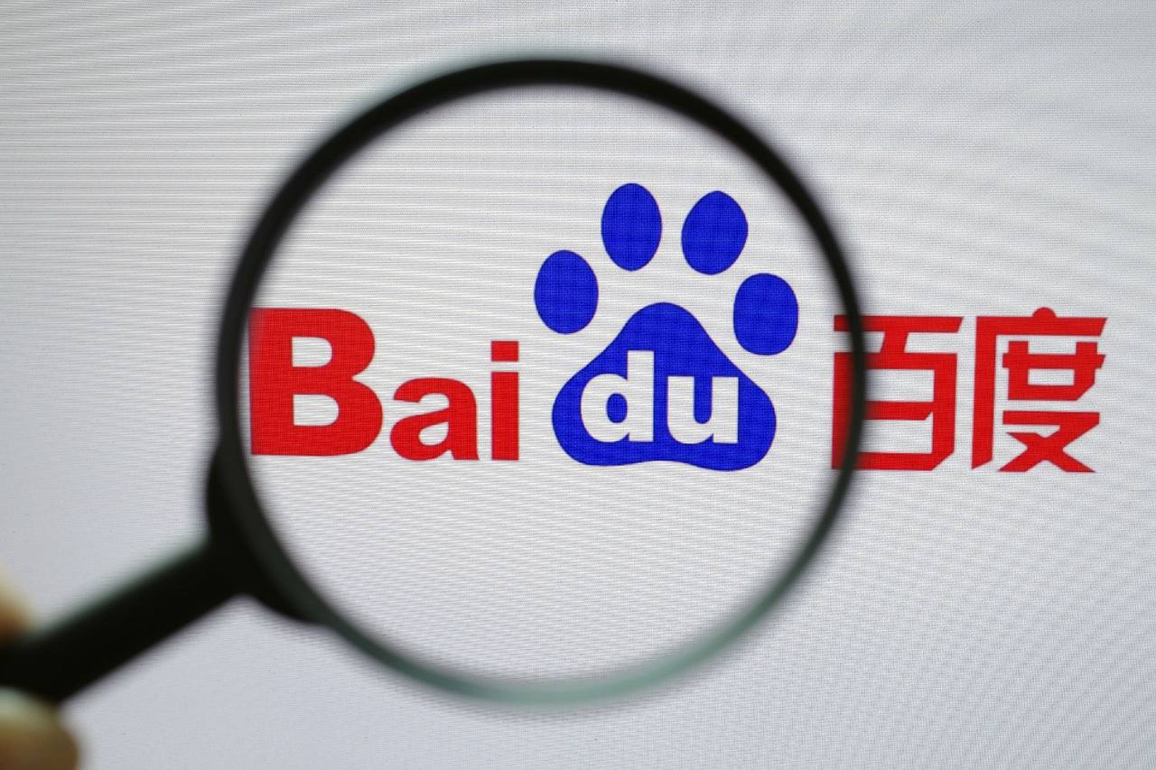 人民空军回应小伙修复为人民服务标语